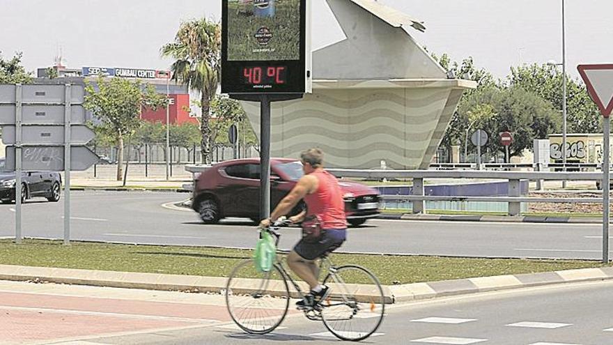 El sofocante calor que roza los 40ºC dará una tregua a partir de mañana