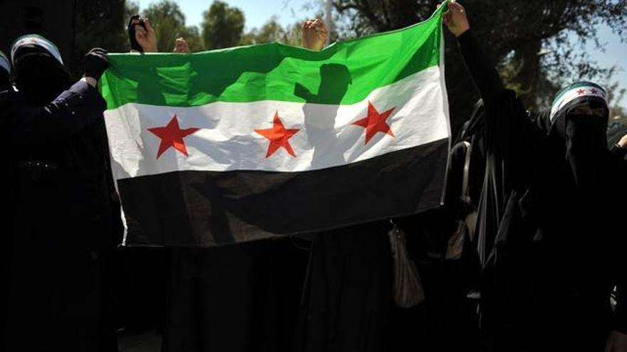 Siria rechaza la petición de la Liga Árabe de que Asad traspase el poder