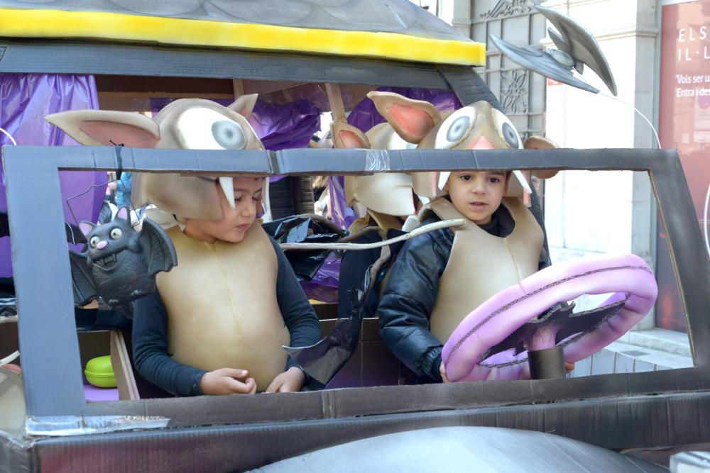 Rua infantil de carnaval a Figueres