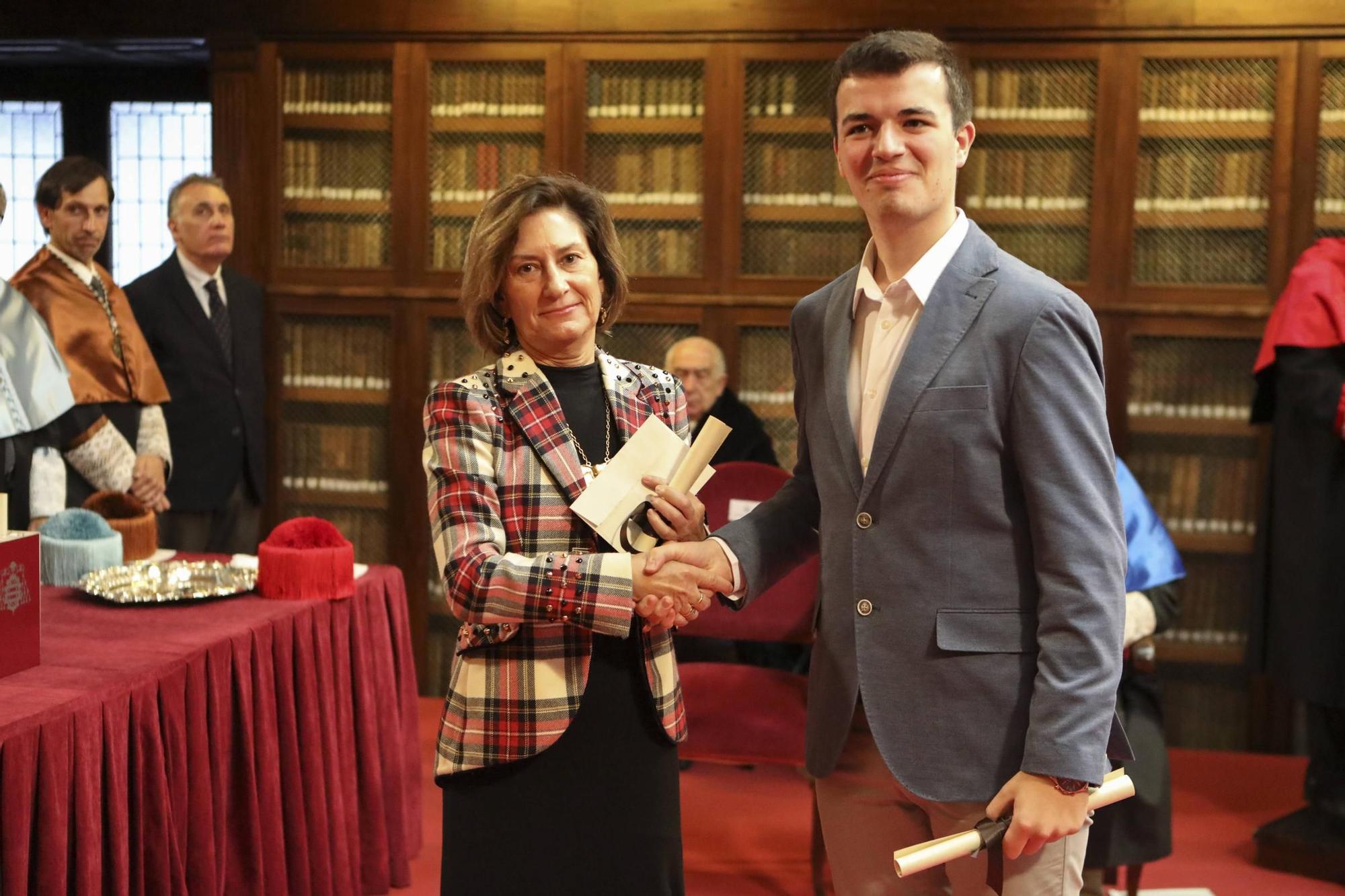 En imágenes: Así fue la entrega de premios a los mejores expedientes de ...
