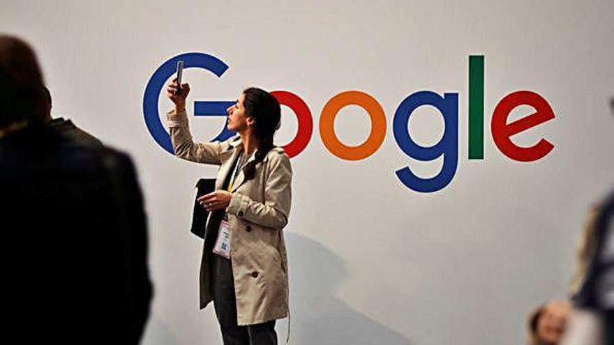 Estand de Google a la fira del sector tecnològic Viva Tech, a París