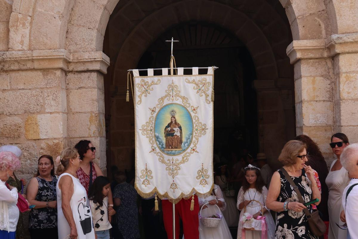 Procesión de la Virgen de la Salud. Procesión de la Virgen de la Salud.