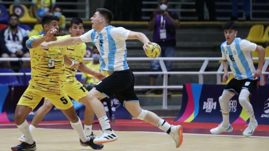 El Cajasur CBM incorpora al argentino Tobías Torossian