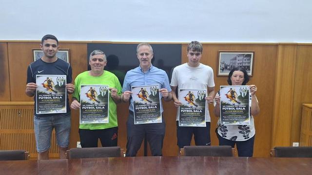 Presentación del Torneo de Verán de Fútbol Sala de A Estrada. | FIRMA