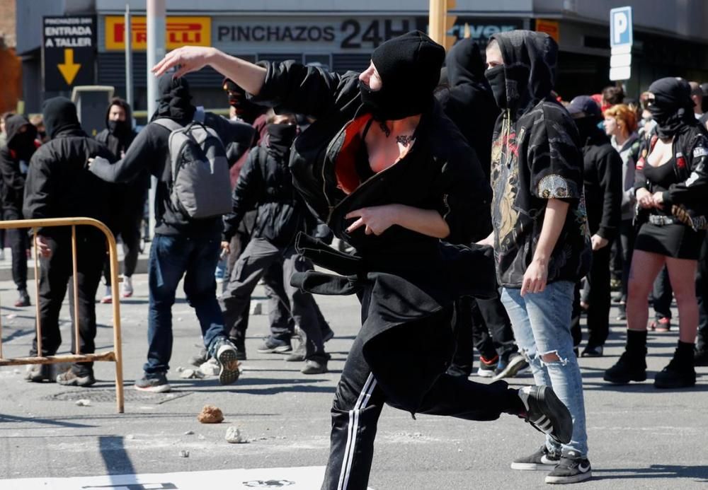 Protesta contra l'acte de VOX a Barcelona