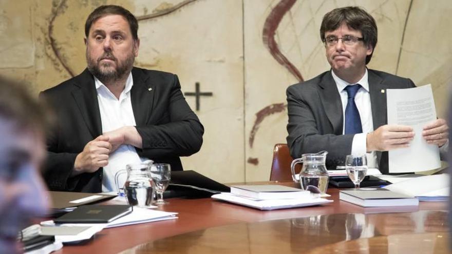 La juz cita a Puigdemont y su Govern el jueves y viernes por rebelión