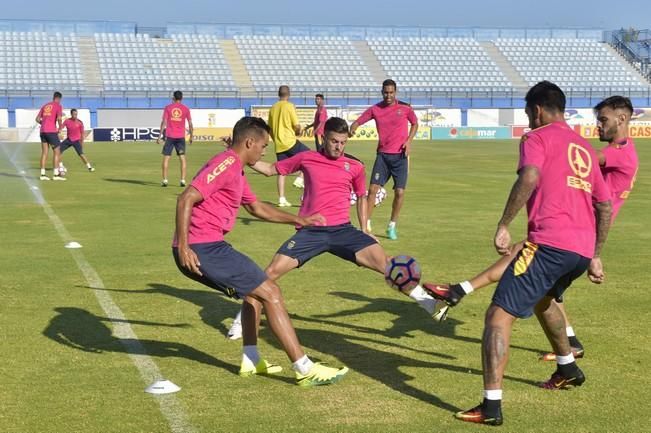 Entrenamiento de la UD Las Palmas en Maspalomas