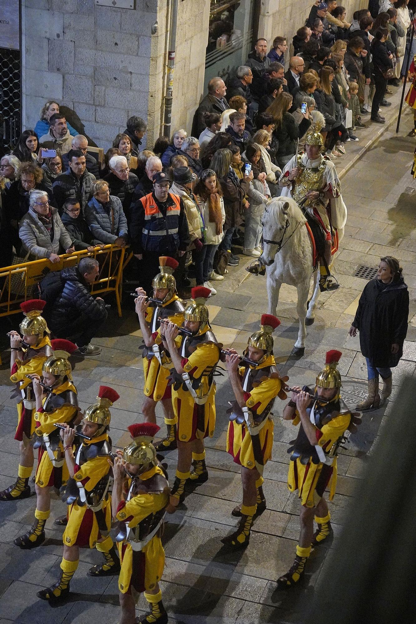 Els Manaies de Girona entreguen el Penó a Joan Alenyà