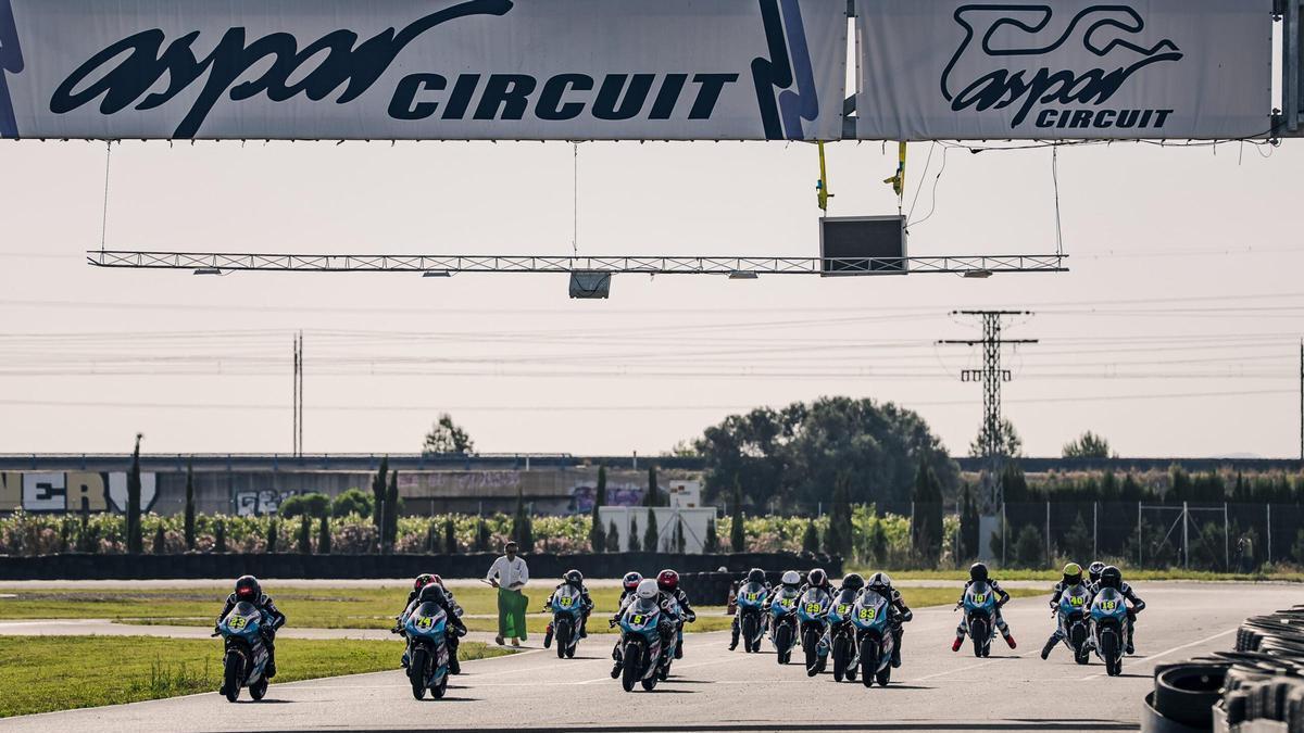 Salida de la carrera de Promo3.