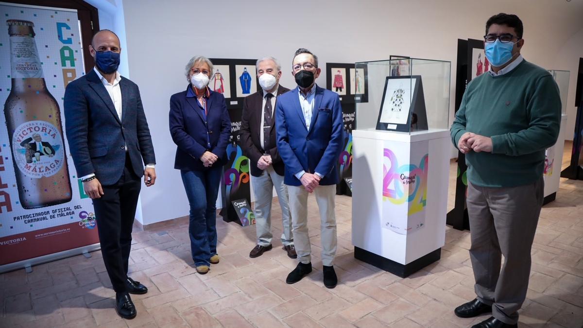 Inauguración de la exposición ‘Fantasías en Papel’, de Rafael Ríos.