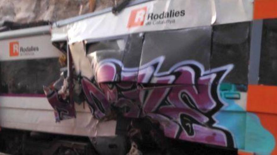 Muere una maquinista en el accidente de trenes de Barcelona