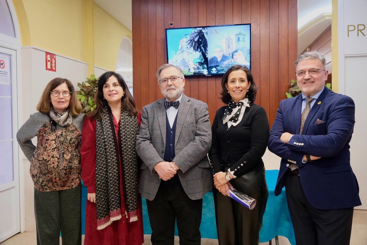 Ponentes y organizadores de las Jornadas de Historia de Cabra.