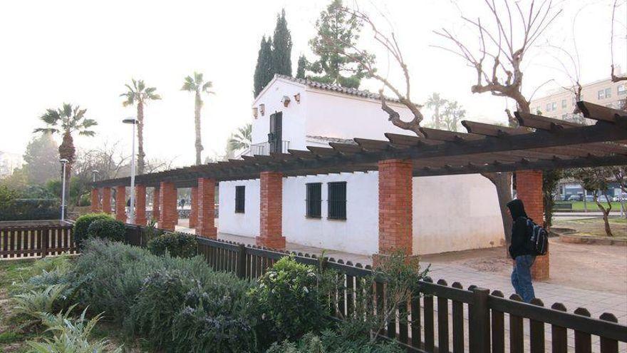 Edificio del parque Geólogo Royo que se reconvertirá en quiosco-bar.