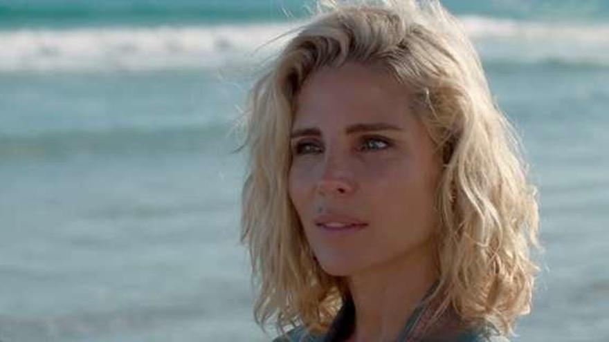 La actriz Elsa Pataky en una secuencia de la serie.