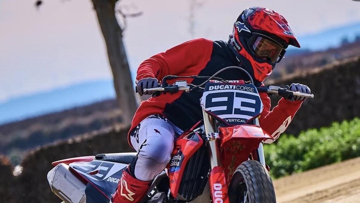 Marc Márquez, ayer, en el trazado de Alcarràs (Lleida).