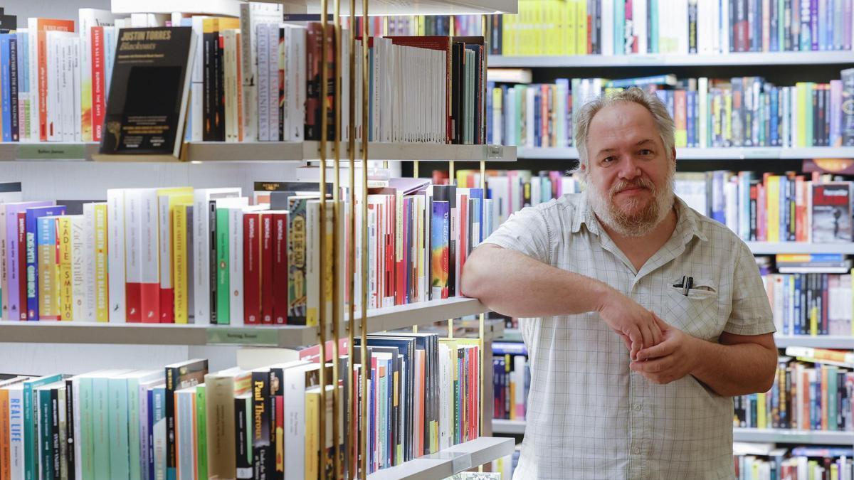 El escritor Mathias Enard.