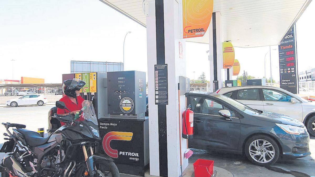 Una gasolinera de Petroil en Córdoba, cuyos combustibles son de los más baratos.