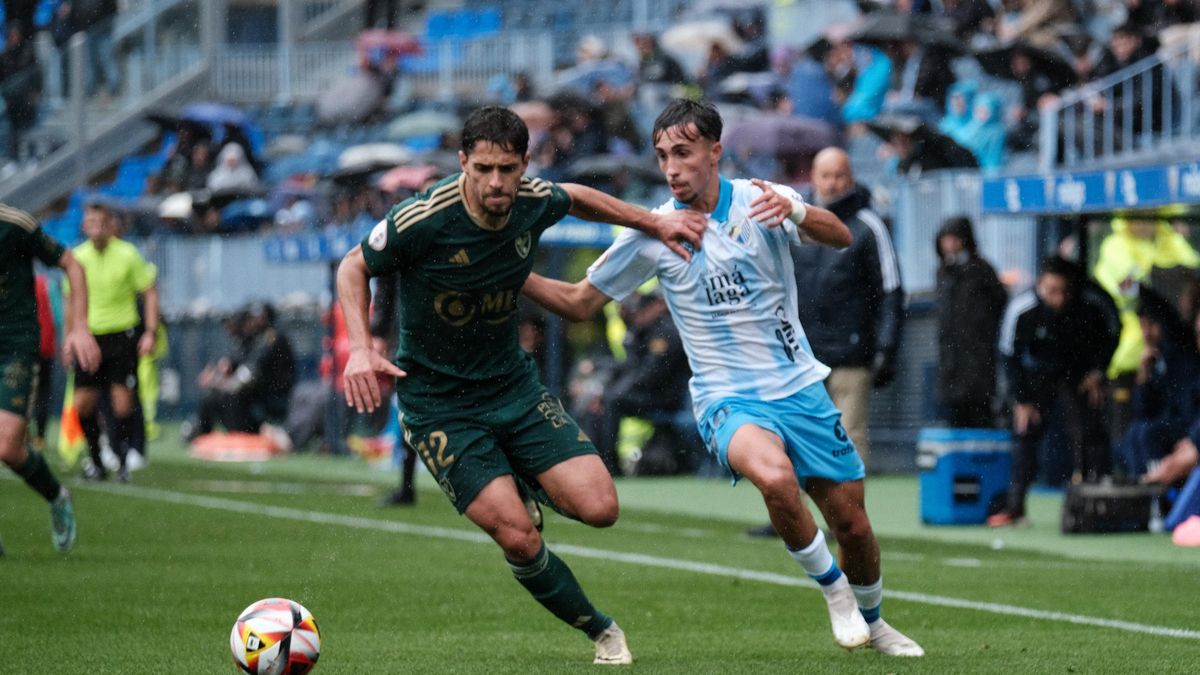 El Málaga CF - Linares Deportivo, en fotos