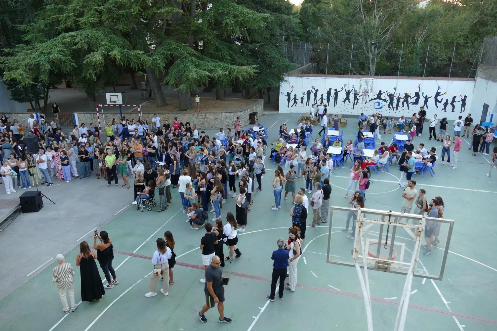 Més de mig miler de persones participen en la trobada d'exalumnes de les Escolàpies