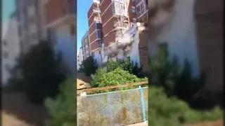 Se derrumba un edificio de cinco plantas en Teruel: el último vecino ha salido instantes antes