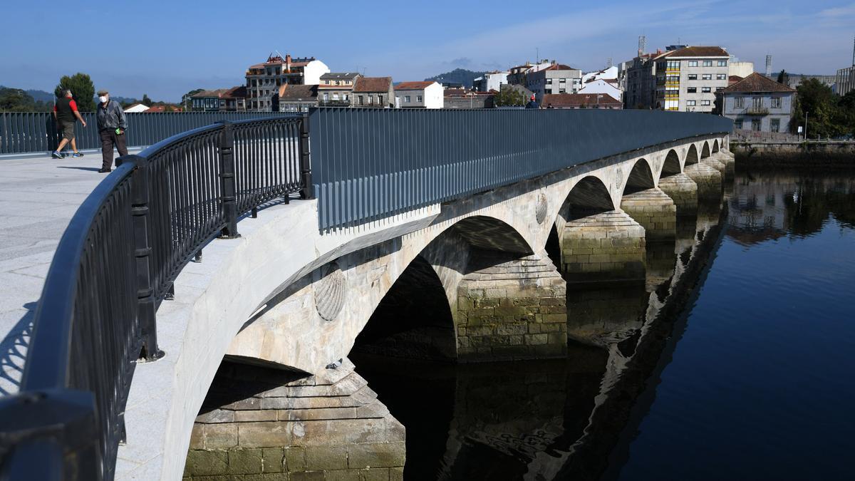 El puente de O Burgo tras la reforma