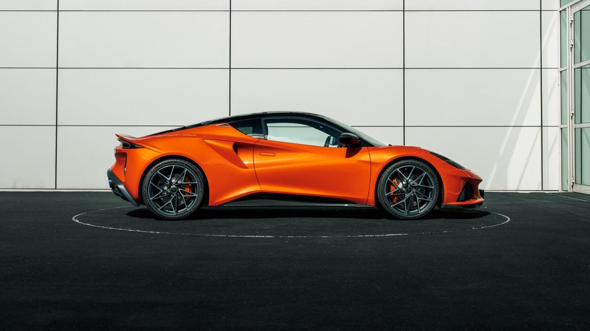 Lotus Emira 420 Sport
