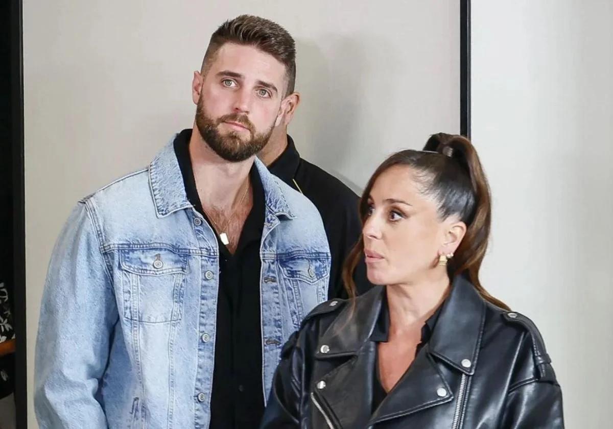 Anabel Pantoja y su marido, David Rodríguez.