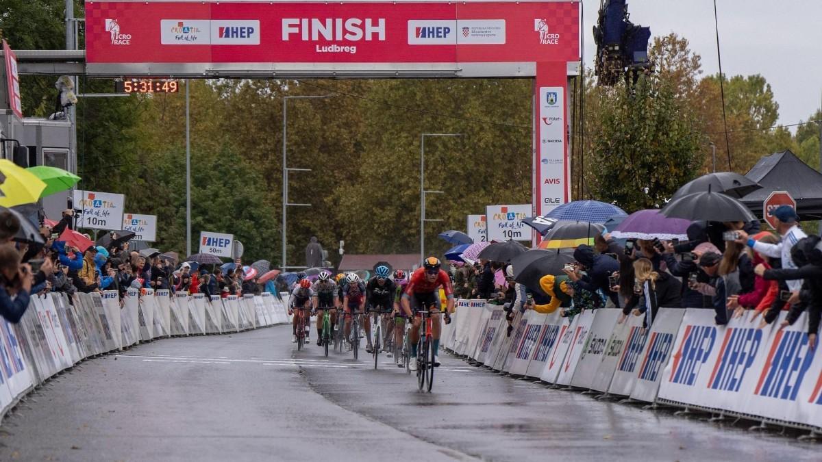 Milan, en la llegada de la segunda etapa