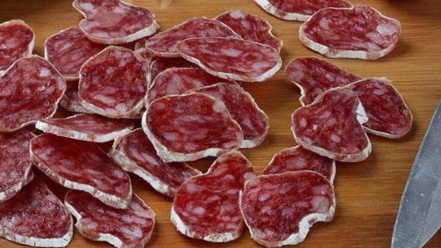 Retiran del mercado un fuet por presencia de salmonela