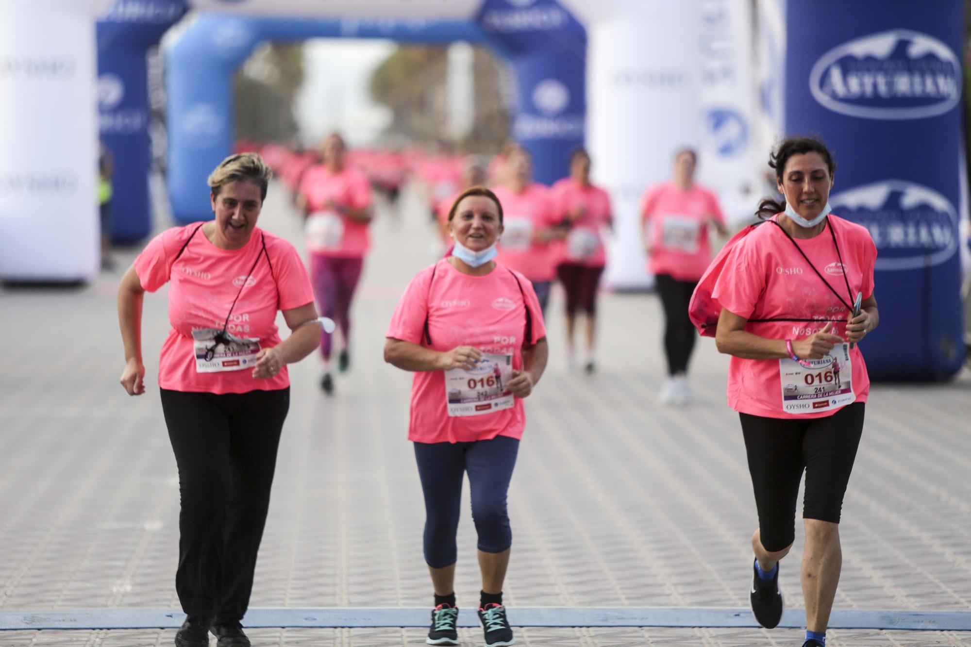 Las mejores imágenes de la carrera de la Mujer en València