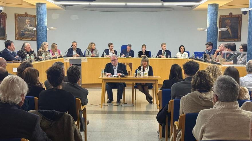 La CUP reobre el pols pel títol «Molt Lleial Ciutat» d’Olot