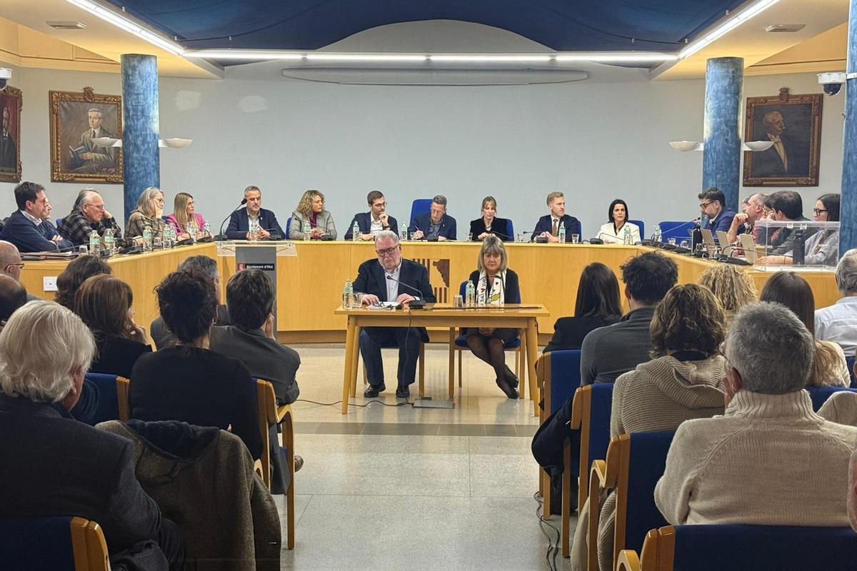 Un moment del ple d'Olot