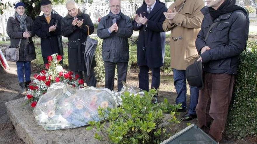 Un momento de la ofrenda floral. // Xoán Álvarez