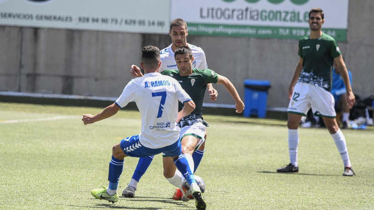 Las imágenes del Tamaraceite-Córdoba  CF