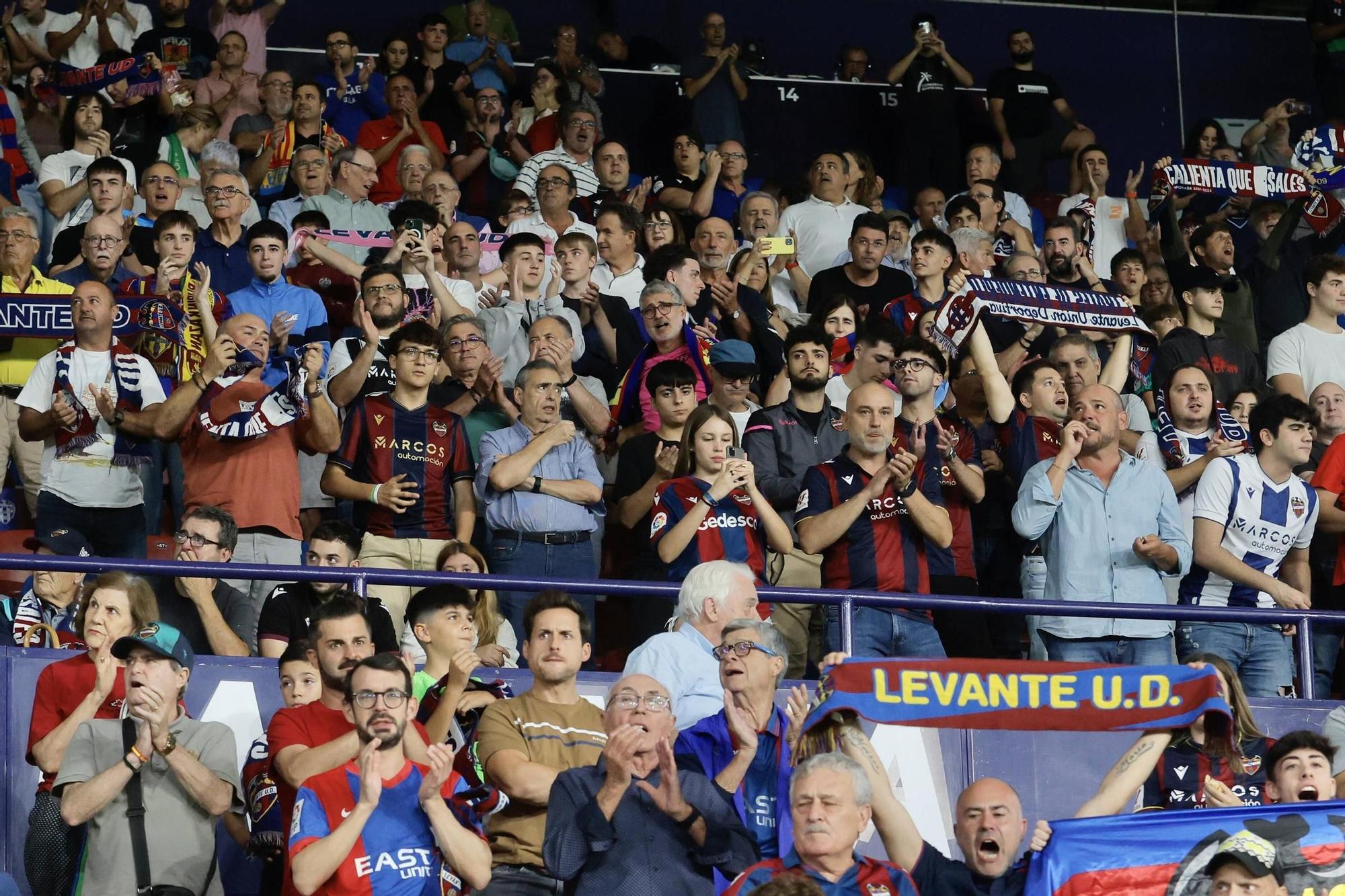 El Levante - Racing de Ferrol (1-0), en imágenes