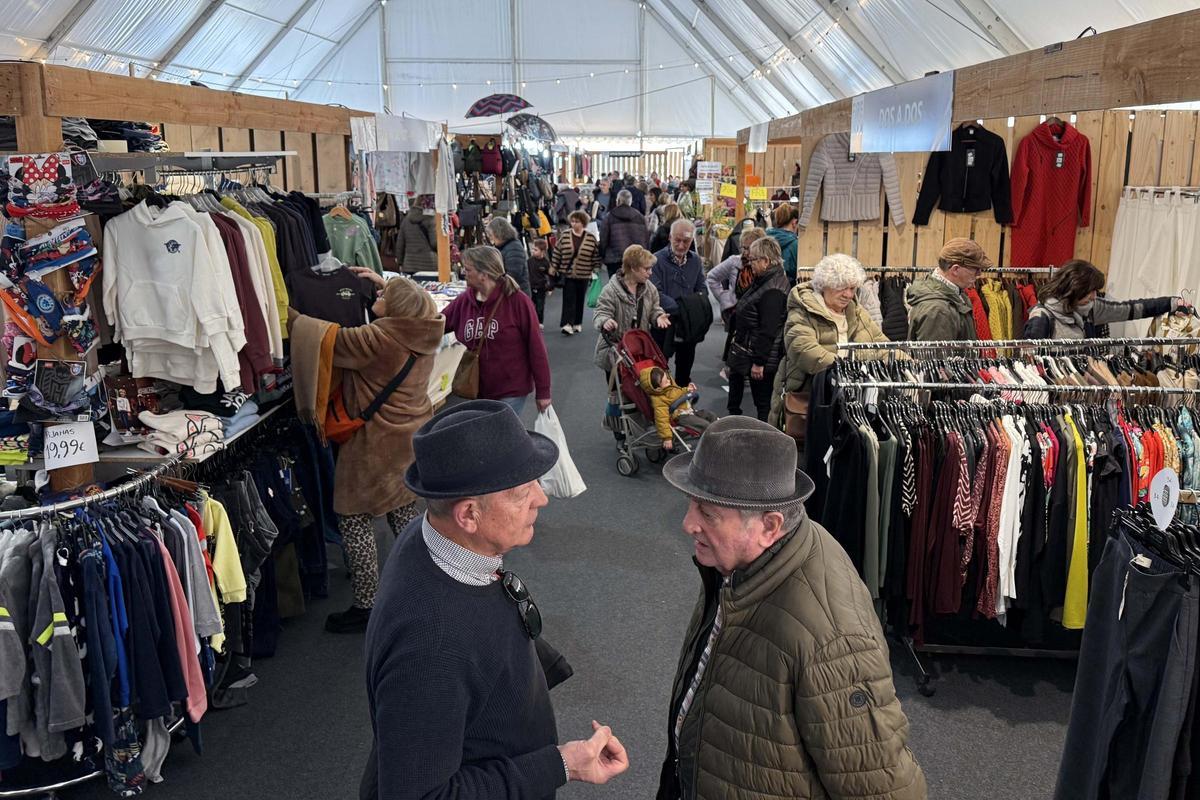 La Firestoc de Banyoles, ubicada a la carpa ubicada a La Farga.