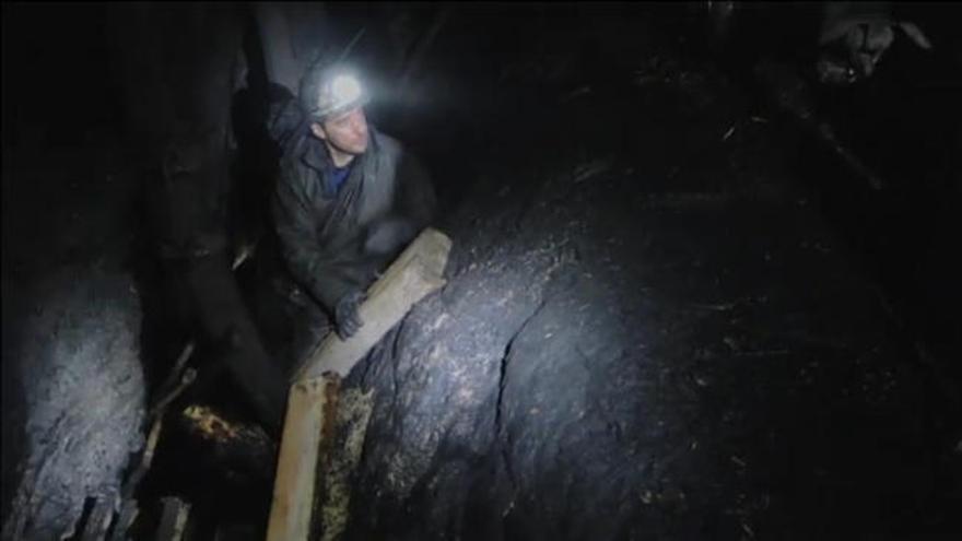 Rescate de Julen: Los mineros asturianos se preparan para bajar al pozo de Totalán