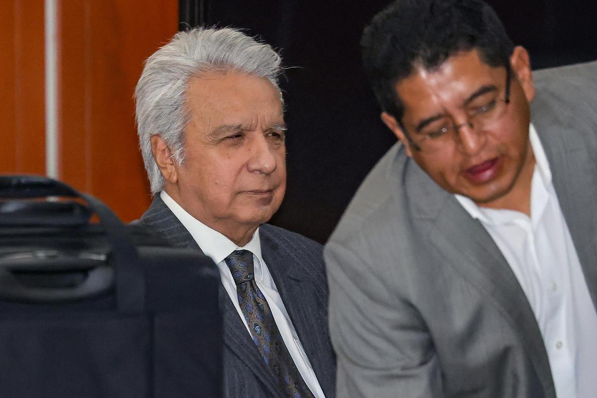 El expresidente ecuatoriano Lenin Moreno no tendrá que estar en sala para seguir el juicio.