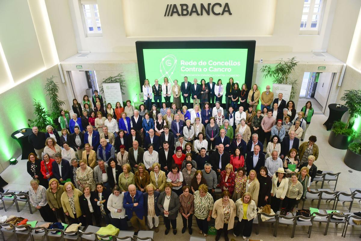 Acto de presentación de la Rede de Concellos Contra o Cancro en el Espacio Avenida de Abanca, en A Coruña