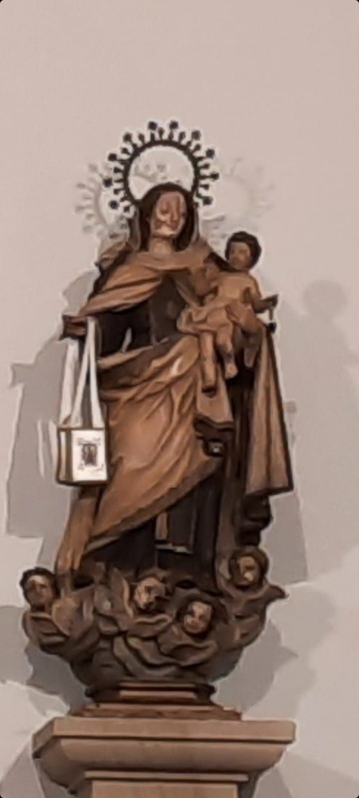 Imagen tomada antes de la restauración de la pieza.