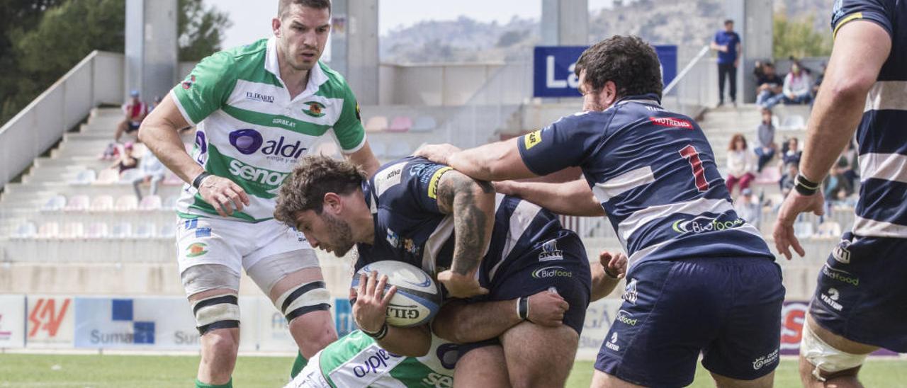 Lance del partido entre el Rugby La Vila y el Independiente Aldro, disputado esta temporada.