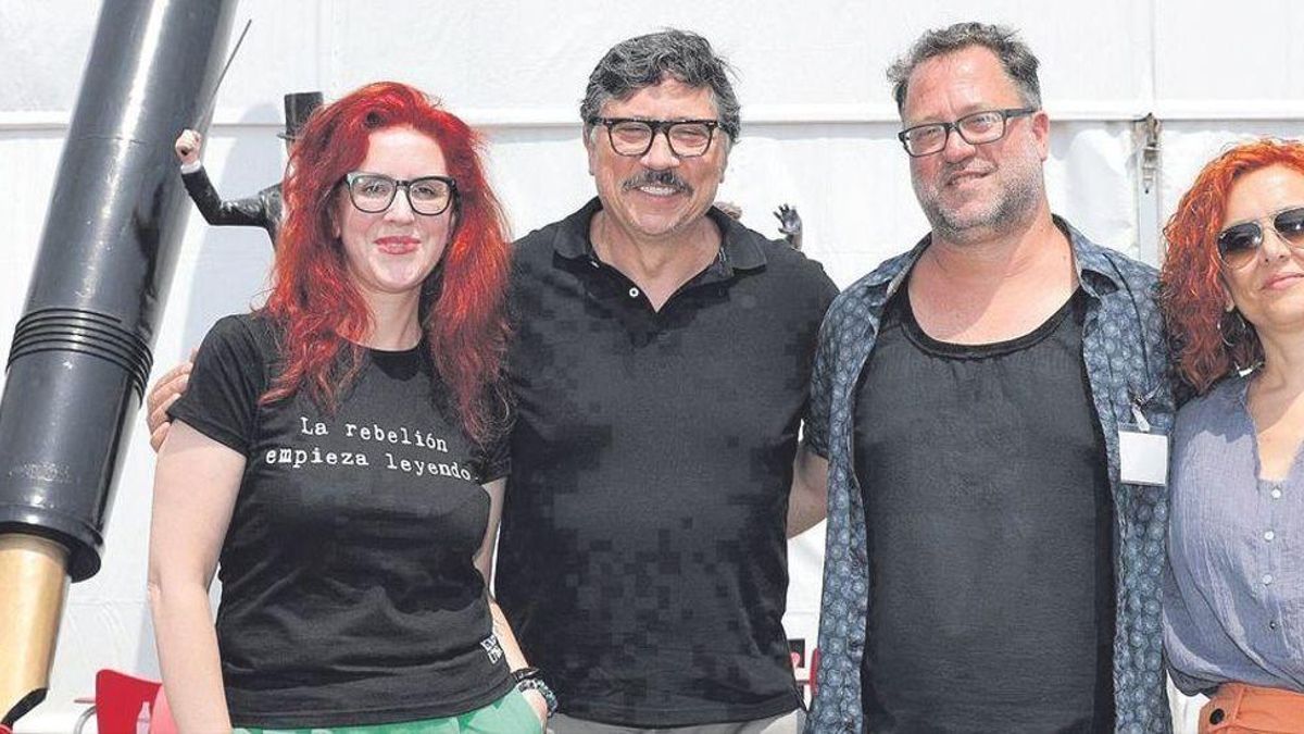 Por la izquierda, Bibiana Candia, Carlos Bardem, Marcelo Guerrieri y Marta Prieto, en la Semana Negra.
