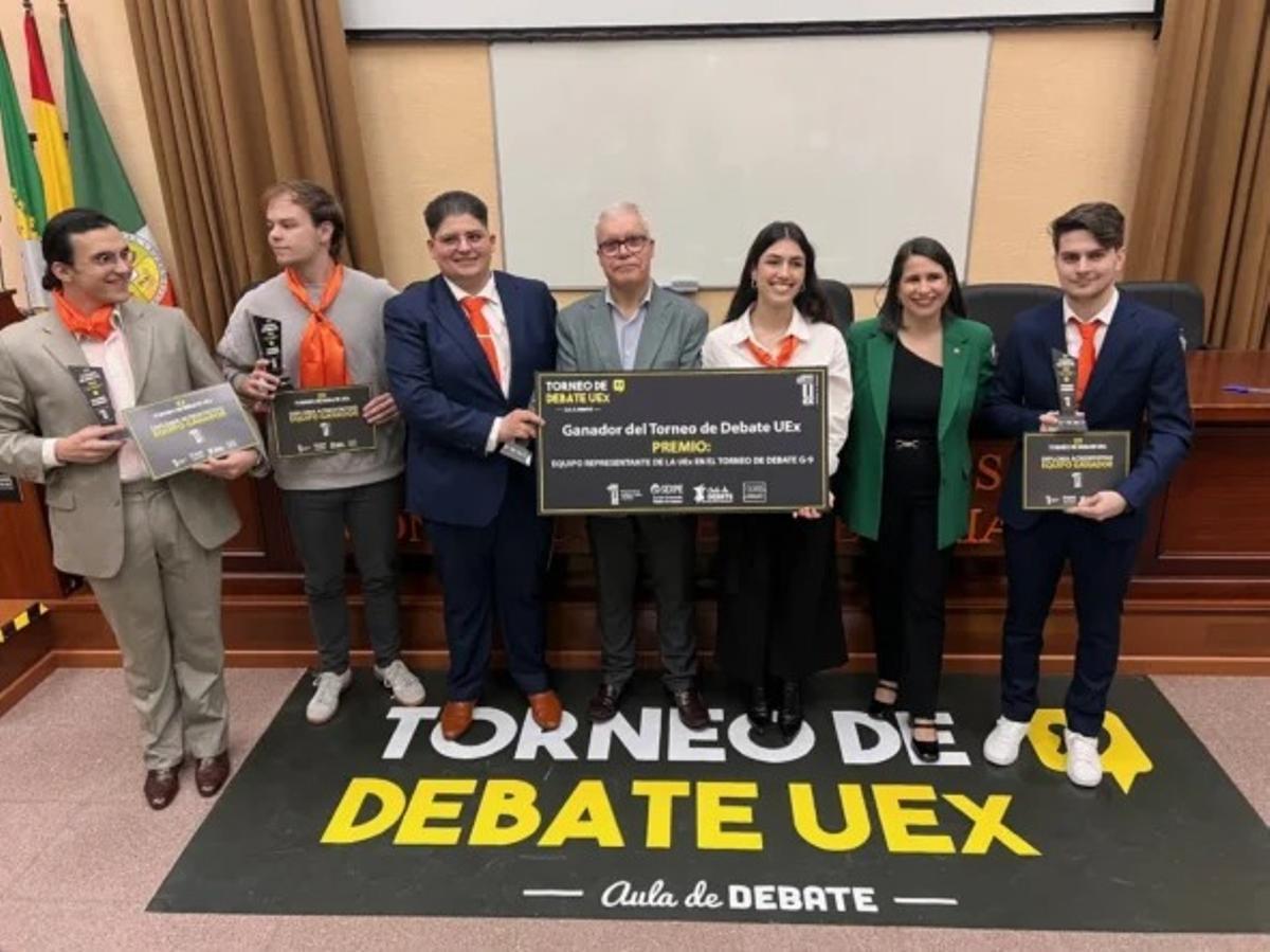 "Los Conquistadores"