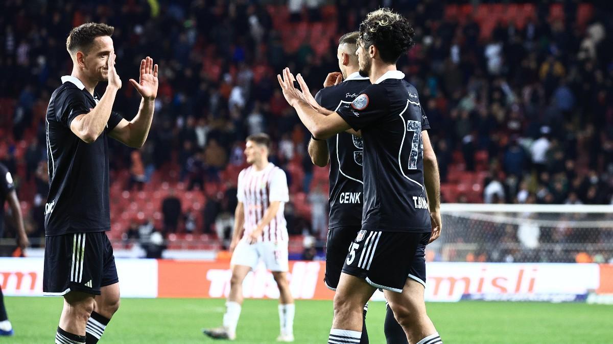 El Besiktas celebra un gol ante el Hatayspor