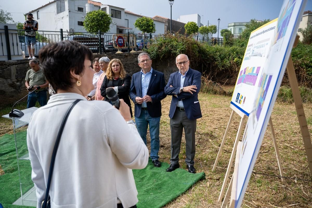 Colocación de la primera piedra de la ampliación de la Residencia de Mayores de Valleseco