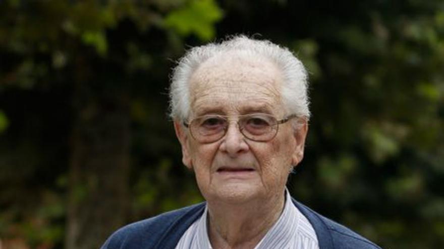 Fallece a los 94 años Elías Aguirre, socio número uno de la Sociedad Ovetense de Festejos (SOF) desde su creación