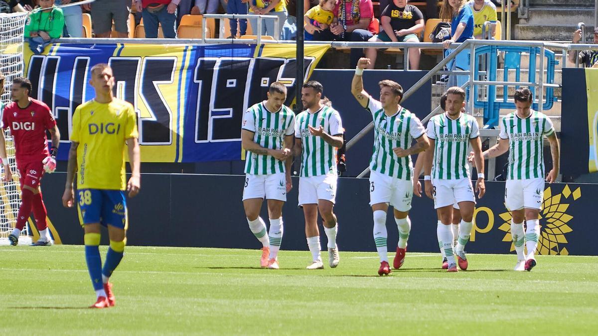 El Cádiz-Córdoba CF, en imágenes