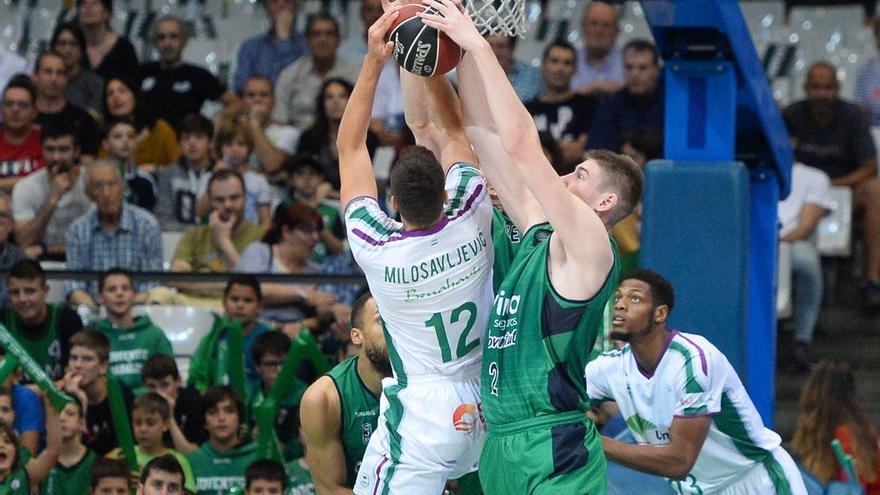 Imagen del Joventut-Unicaja de la pasada temporada, que acabó con derrota cajista por 85-78.