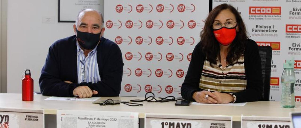 Fernando Fernández (UGT) y Consuelo López (CCOO)