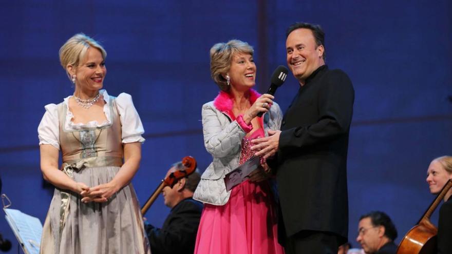 Karel Chichon promociona a la Orquesta Filarmónica en Viena